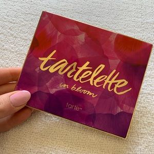 Tarte tartelette in bloom clay palette